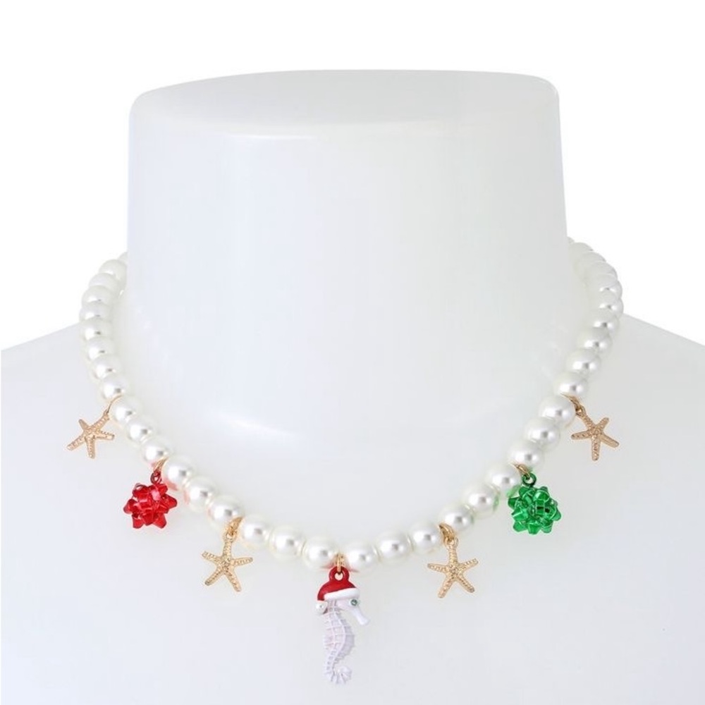 BETSEY JOHNSON Seahorse Imitation Pearl Strand Necklace New
